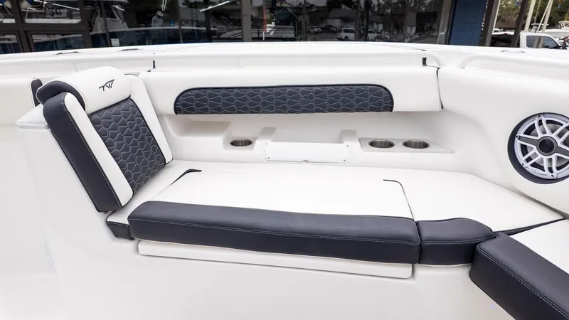 Slide: The Image of Tidewater 302 CC Adventure 2026 - 26