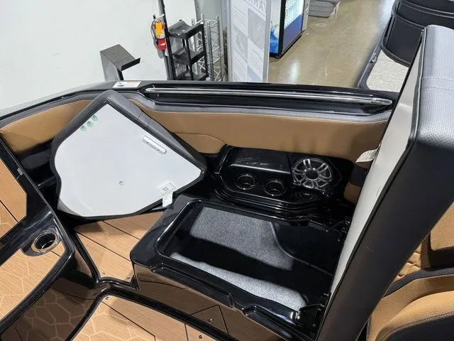 Slide: The Image of Yamaha 255XD 2026 - 31