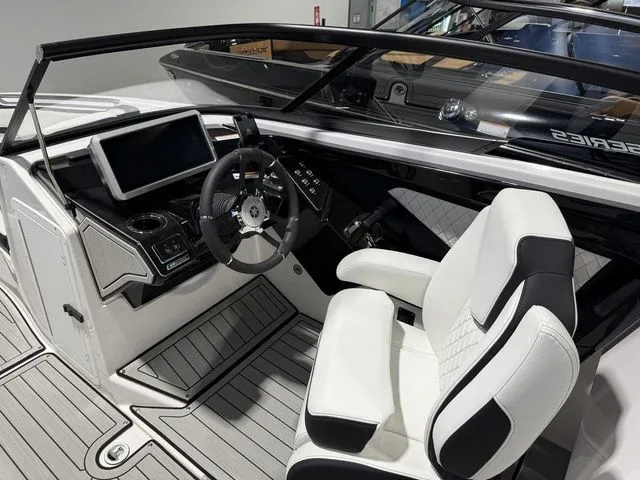 Slide: The Image of Yamaha 252SE 2026 - 24