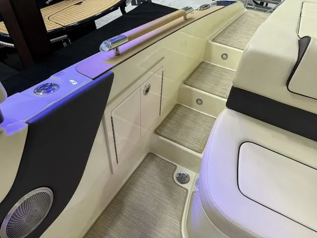 Slide: The Image of Chris-Craft Sportster 28 Wake Surf 2026 - 10