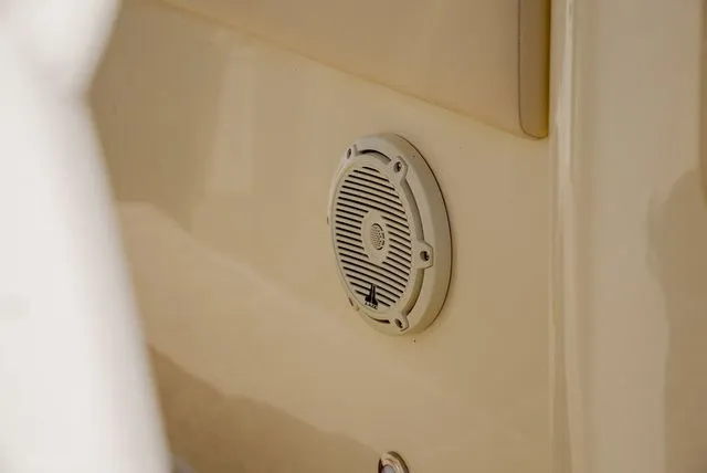 Slide: The Image of Chris-Craft Catalina 24 2023 - 24