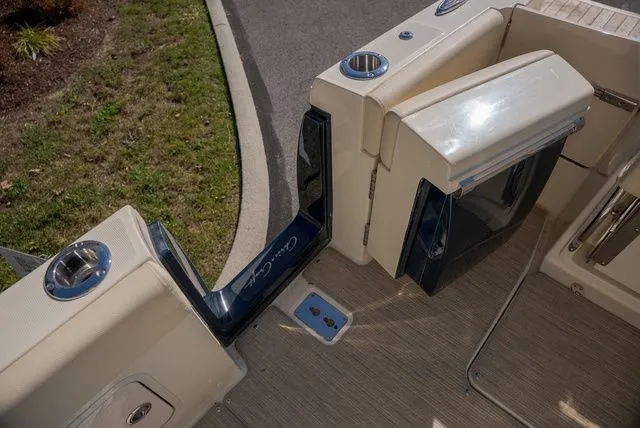 Slide: The Image of Chris-Craft Catalina 24 2023 - 12