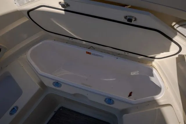 Slide: The Image of Chris-Craft Catalina 24 2023 - 29