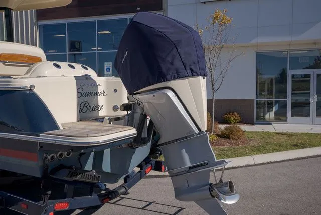 Slide: The Image of Chris-Craft Catalina 24 2023 - 4