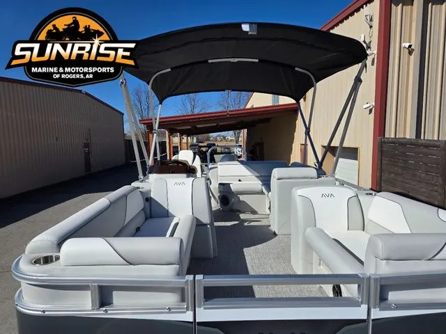 Slide: The Image of Avalon 19' VENTURE CRUISE REAR BENCH 2026 - 19