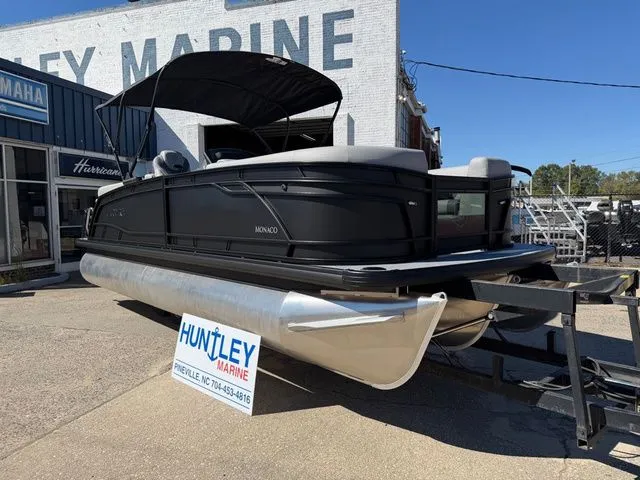 Slide: The Image of Godfrey Monaco 235 SBC - Yamaha 300 2026 - 2