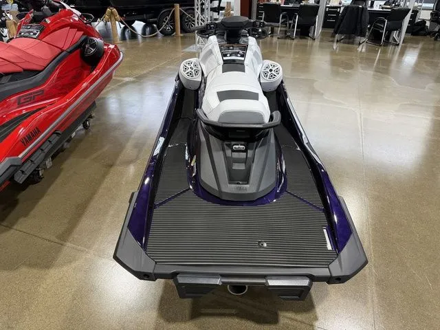 Slide: The Image of Yamaha VX Cruiser HO 2026 - 5