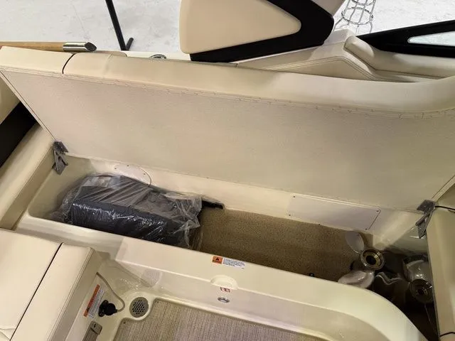 Slide: The Image of Chris-Craft Sportster 28 Wake Surf 2026 - 14