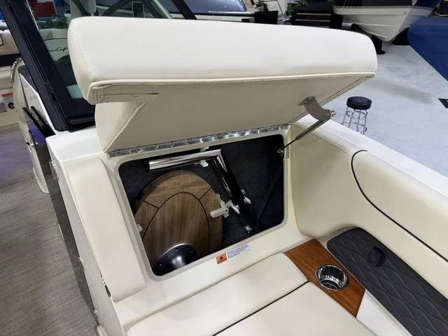 Slide: The Image of Chris-Craft Sportster 28 Wake Surf 2026 - 35