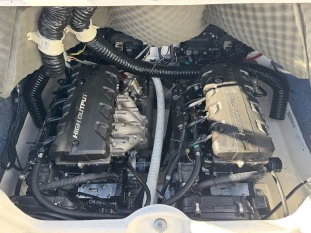 Slide: The Image of Yamaha AR240 2020 - 17