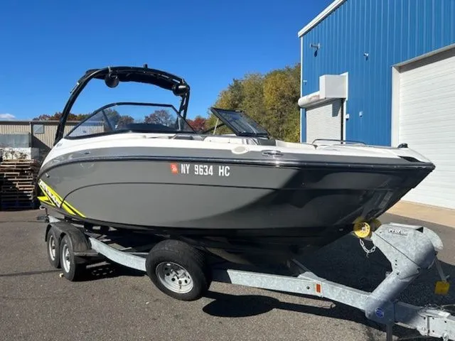 Slide: The Image of Yamaha AR240 2020 - 5