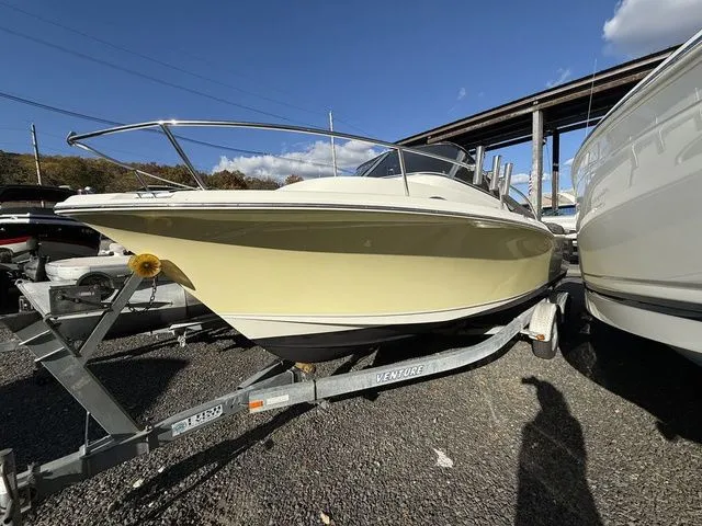 Slide: The Image of Sea Hunt 225 Explorer 2006 - 2