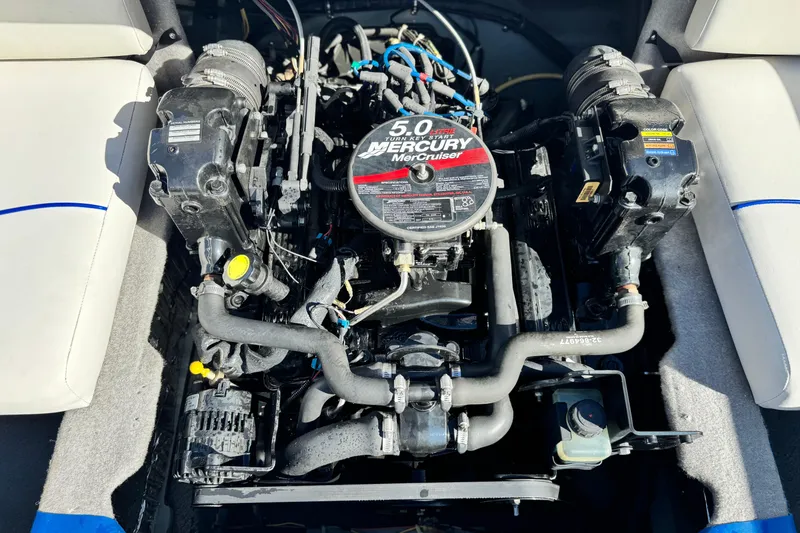 Slide: The Image of Engine of a 2006 Bayliner 215 Bowrider with MerCruiser 5.0L motor. - 15