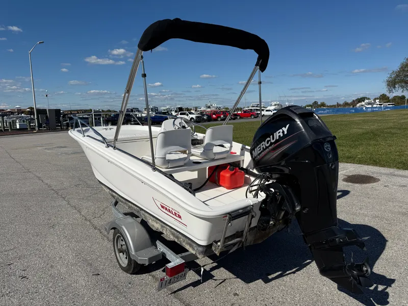 Slide: The Image of Boston Whaler 130 Super Sport 2014 - 3