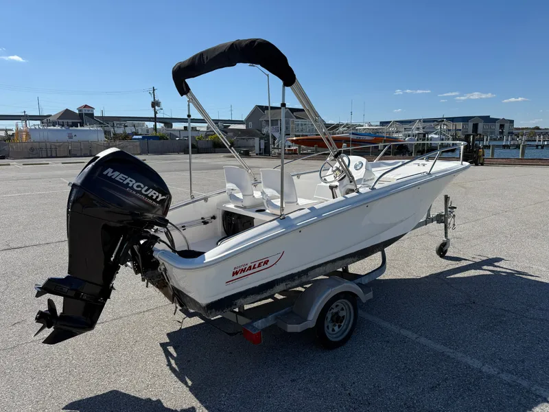 Slide: The Image of Boston Whaler 130 Super Sport 2014 - 4