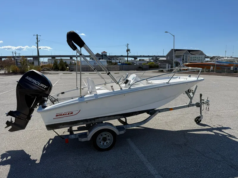 Slide: The Image of Boston Whaler 130 Super Sport 2014 - 5
