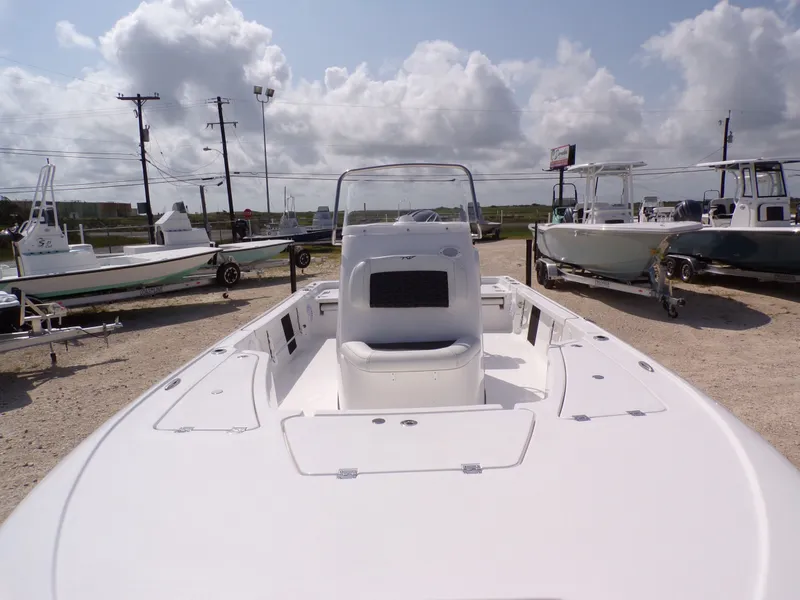 Slide: The Image of Tidewater 2110 Bay Max 2025 - 13