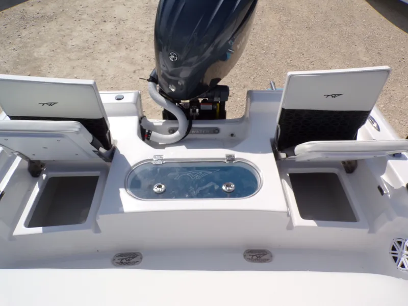 Slide: The Image of Tidewater 2110 Bay Max 2025 - 25