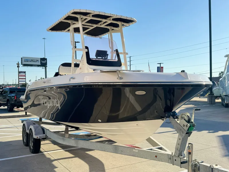 Slide: The Image of Bayliner T20 2021 - 6