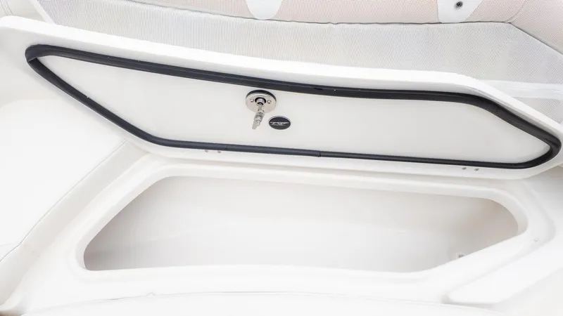 Slide: The Image of Tidewater 272 CC Adventure 2026 - 24