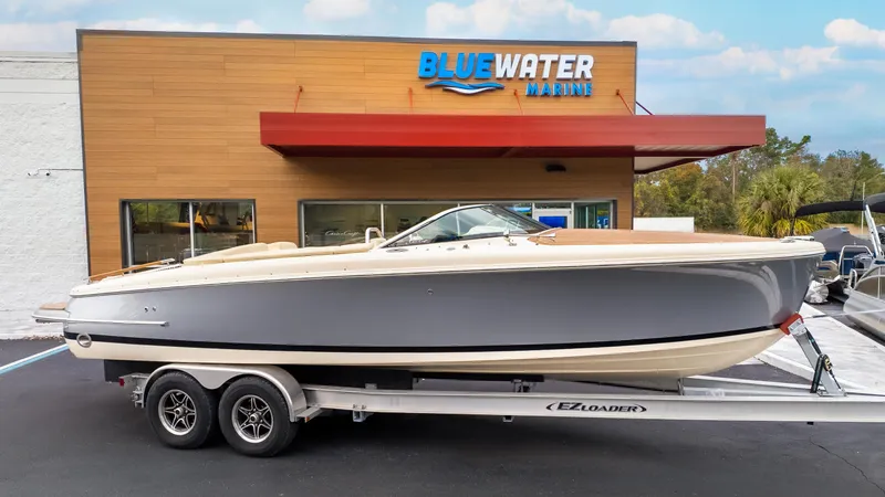 The Image of Chris-Craft Capri 27 2018 - 1