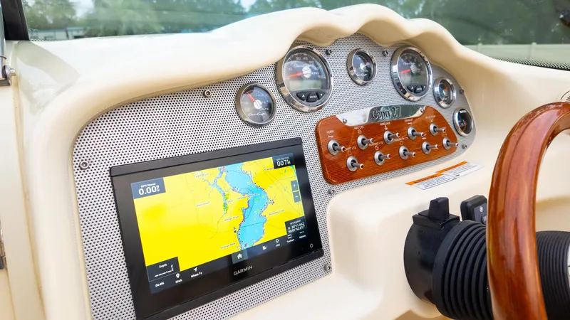 Slide: The Image of Chris-Craft Capri 27 2018 - 13