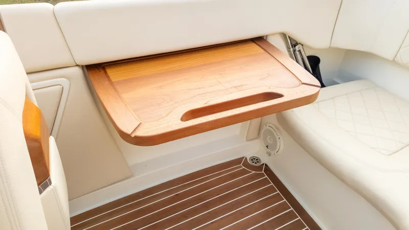 Slide: The Image of Chris-Craft Capri 27 2018 - 21