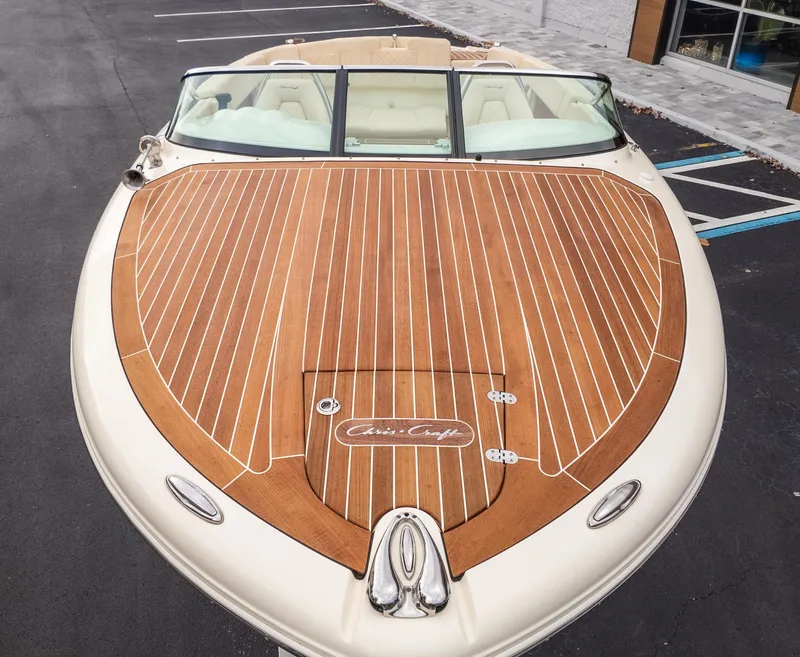 Slide: The Image of Chris-Craft Capri 27 2018 - 3