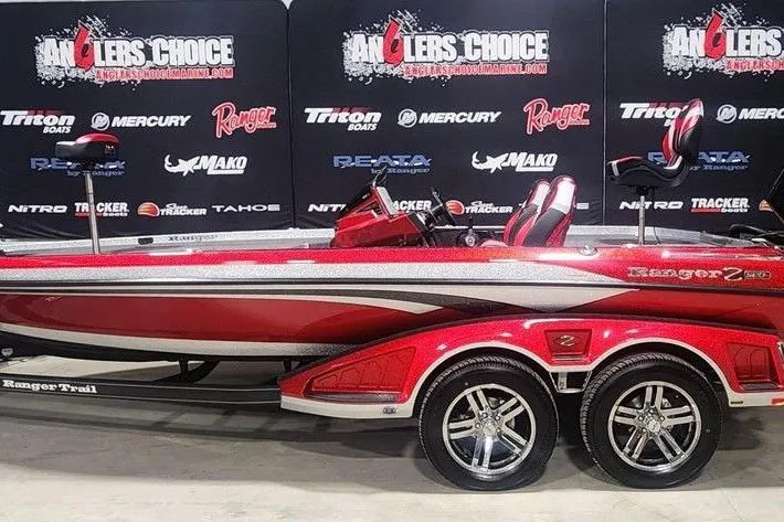 The Image of 2025 Ranger Z520R Cup-Equipped boat showcased at Anglers Choice event. - 1