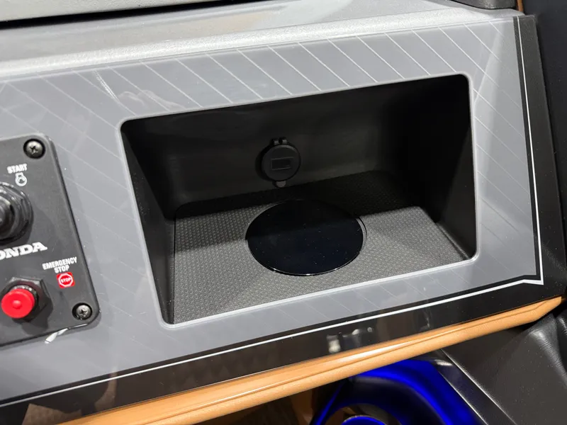 Slide: The Image of Tahoe 2026 Tahoe Cascade 200HP VRB 2385 Swingback Tritoon 2026 - 15