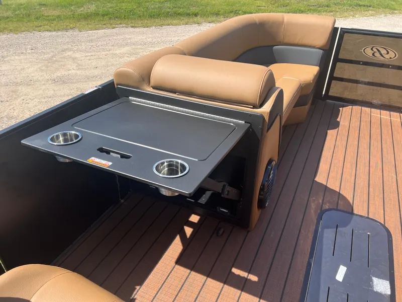 Slide: The Image of Bentley Pontoons Elite 223 Quad Swingback Tritoon 2026 - 8