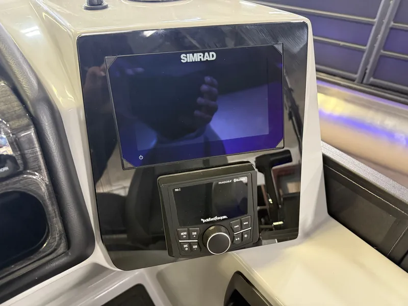 Slide: The Image of Bentley Pontoons Elite 200HP 223 Swingback Tritoon 2026 - 14