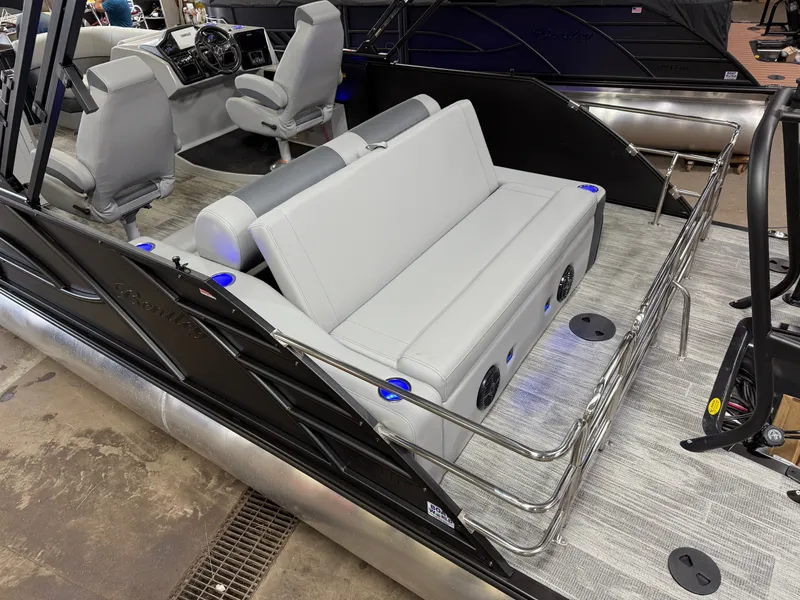 Slide: The Image of Bentley Pontoons Elite 200HP 223 Swingback Tritoon 2026 - 4