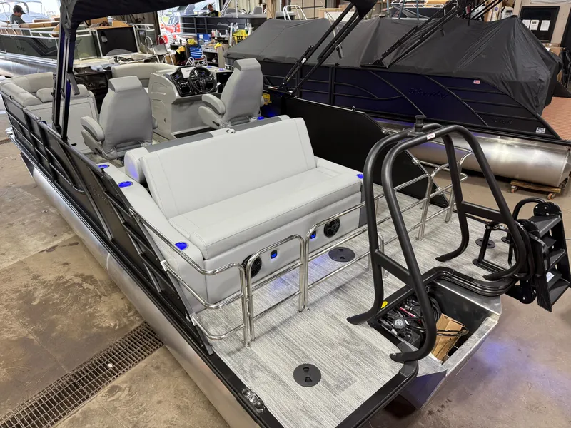 Slide: The Image of Bentley Pontoons Elite 200HP 223 Swingback Tritoon 2026 - 54