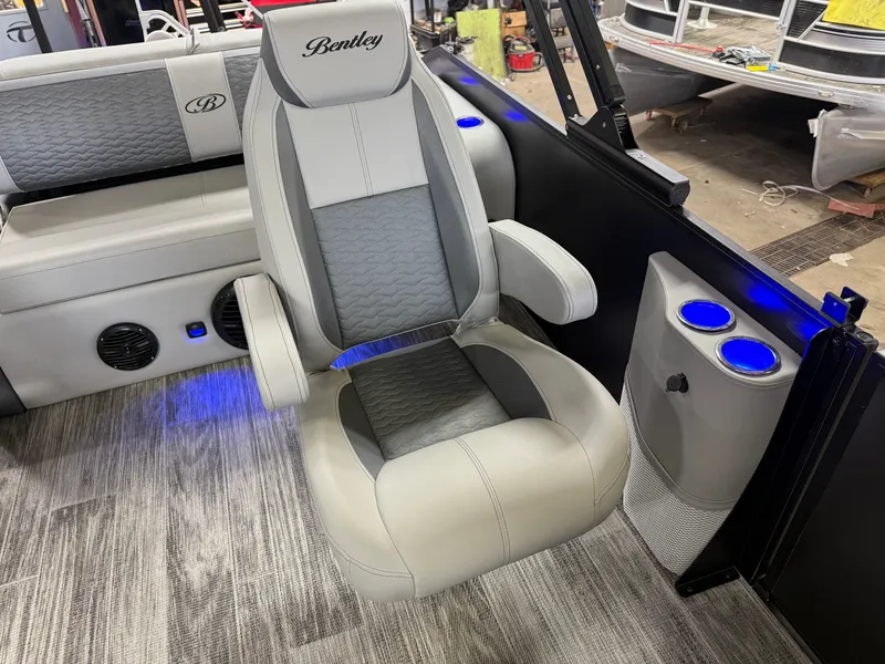 Slide: The Image of Bentley Pontoons Elite 200HP 223 Swingback Tritoon 2026 - 9