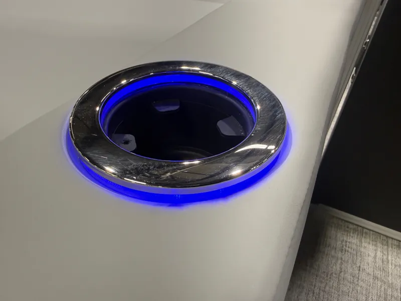 Slide: The Image of Tahoe LTZ 200HP VRB 2385 Swingback Tritoon 2026 - 27