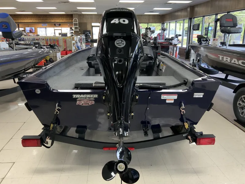 Slide: The Image of Tracker Super Guide V-16 SC 2026 - 3