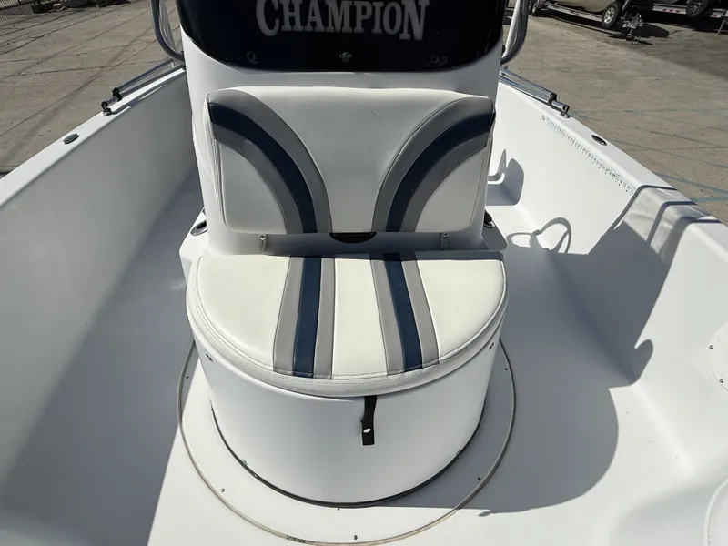 Slide: The Image of Champion 22 Bay Champ 2007 - 14