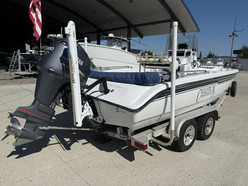 Slide: The Image of Champion 22 Bay Champ 2007 - 3