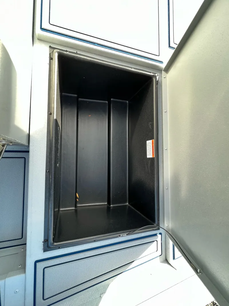 Slide: The Image of G3 Gator Tough 18 CCJ DLX 2026 - 19