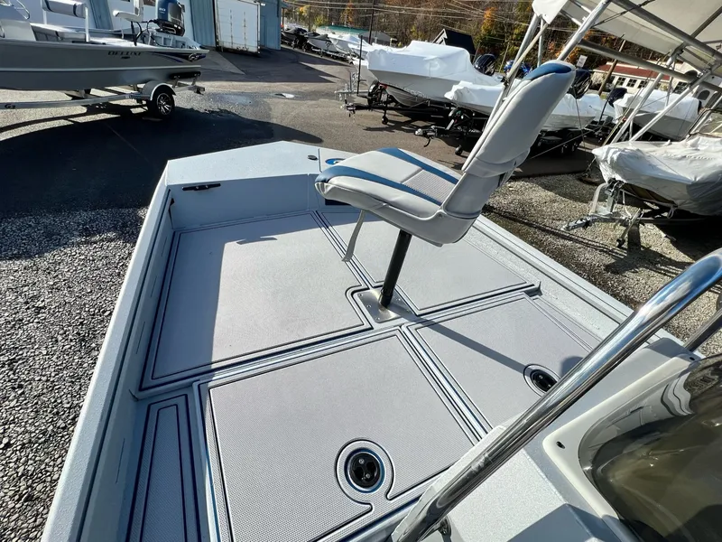 Slide: The Image of G3 Gator Tough 18 CCJ DLX 2026 - 23