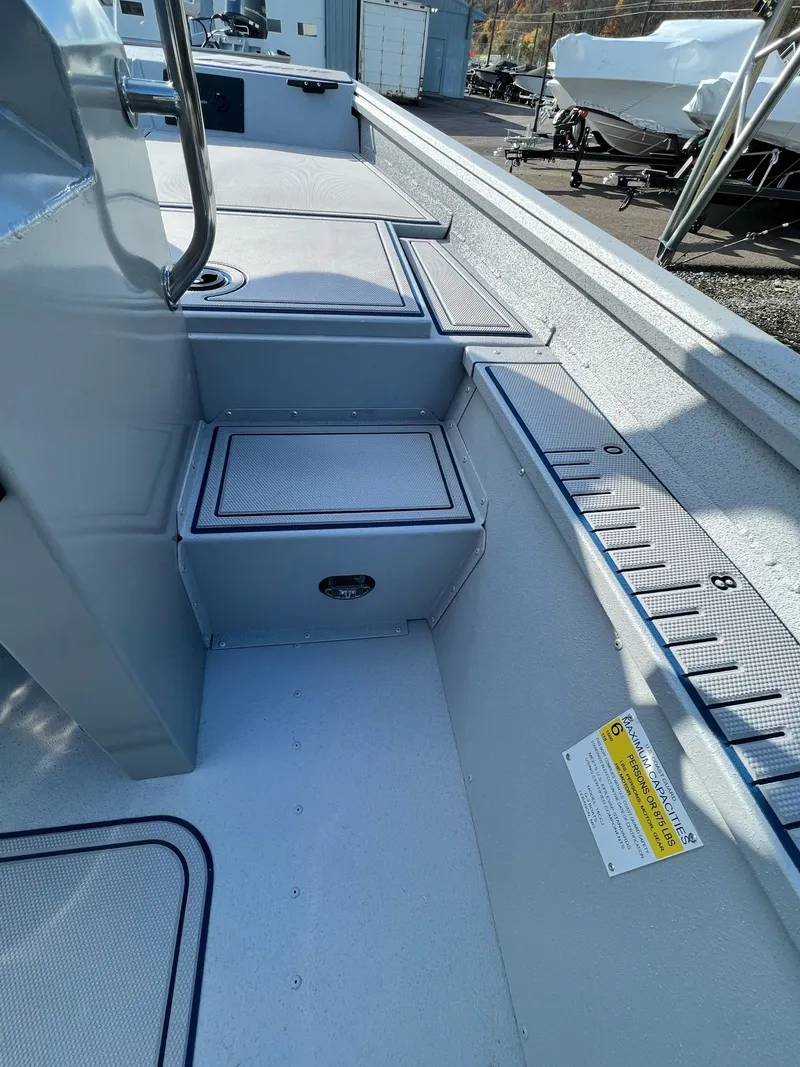 Slide: The Image of G3 Gator Tough 18 CCJ DLX 2026 - 40