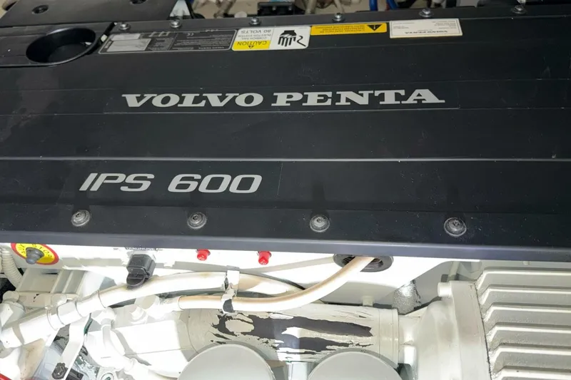 Slide: The Image of Volvo Penta IPS 600 engine in 2018 Tiara Yachts C44 Coupe. - 31