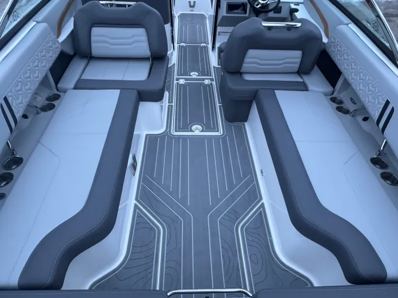 Slide: The Image of Regal LS9 2026 - 15