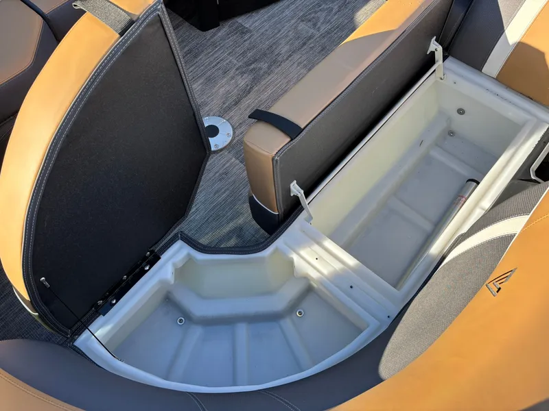 Slide: The Image of Viaggio Z22S 2026 - 14