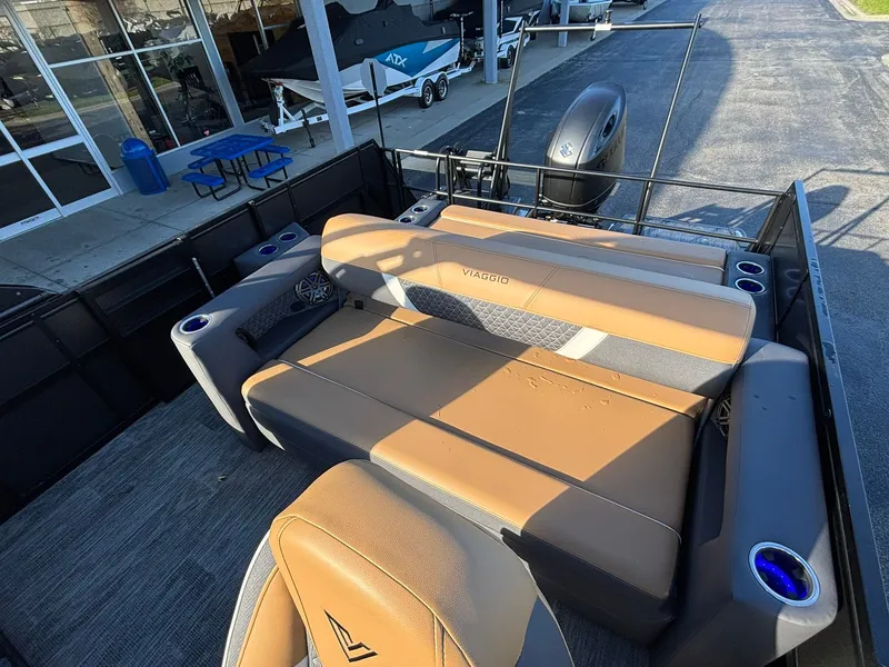 Slide: The Image of Viaggio Z22S 2026 - 27