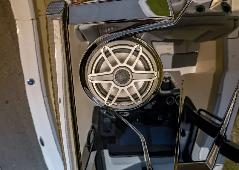 Slide: The Image of Scout 260 LXF 2026 - 22