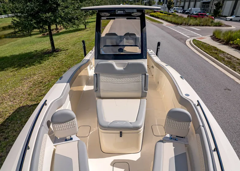 Slide: The Image of Scout 260 LXF 2026 - 26