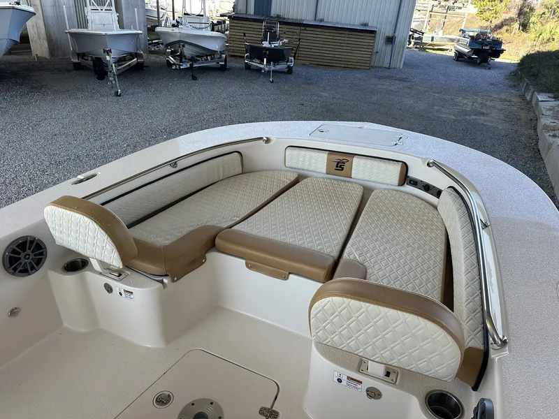 Slide: The Image of Carolina 24 Ultra Elite 2026 - 4