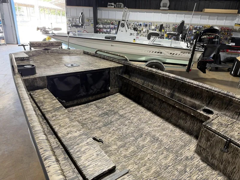 Slide: The Image of Excel Viper F4 1751 VIPER ALUMINUM TRAILER 2026 - 4